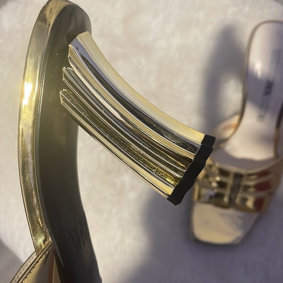 Gold slides from Zara - Picture 4 of 5